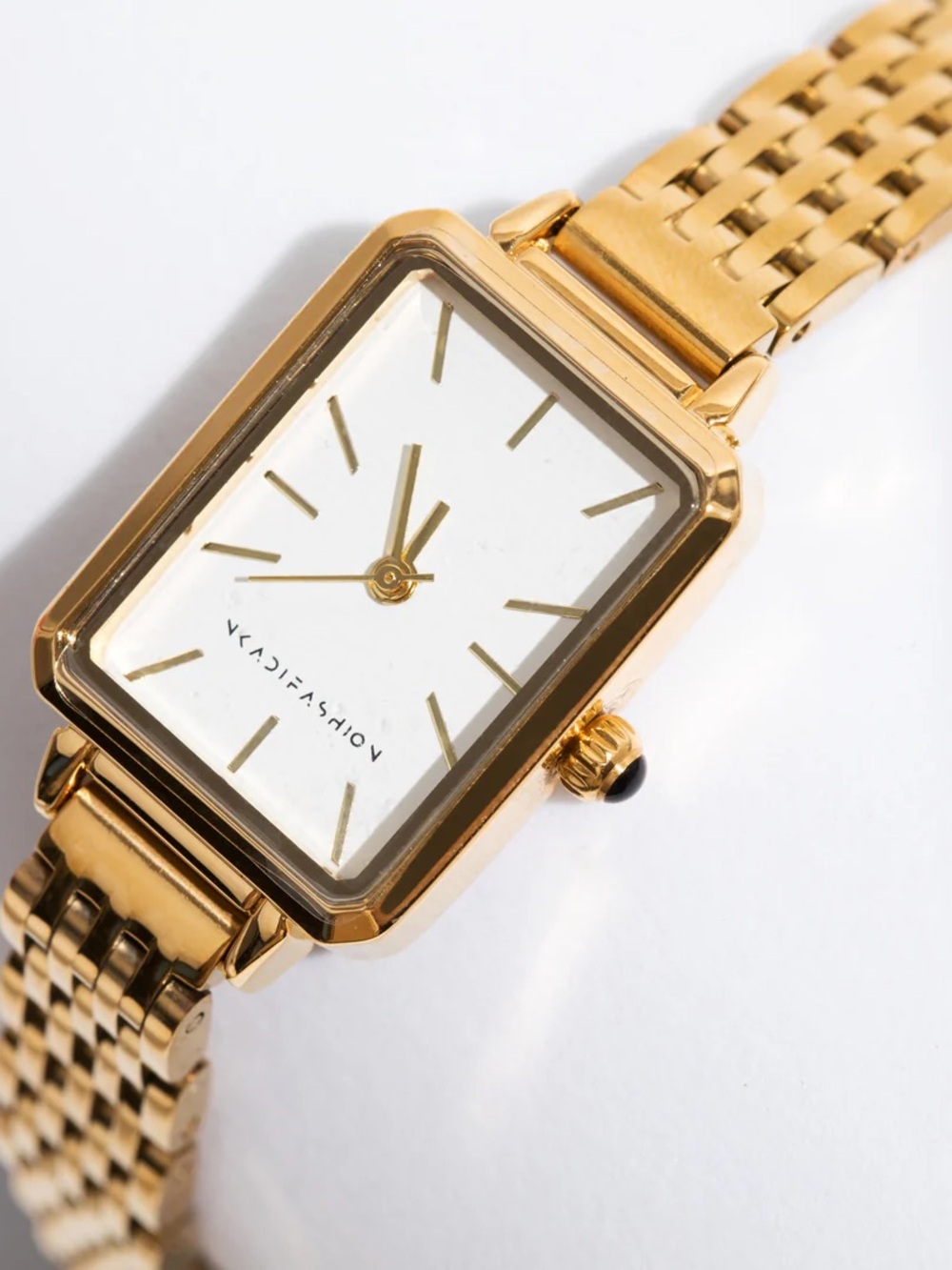 Mila 18K Gold Minimalist Watch